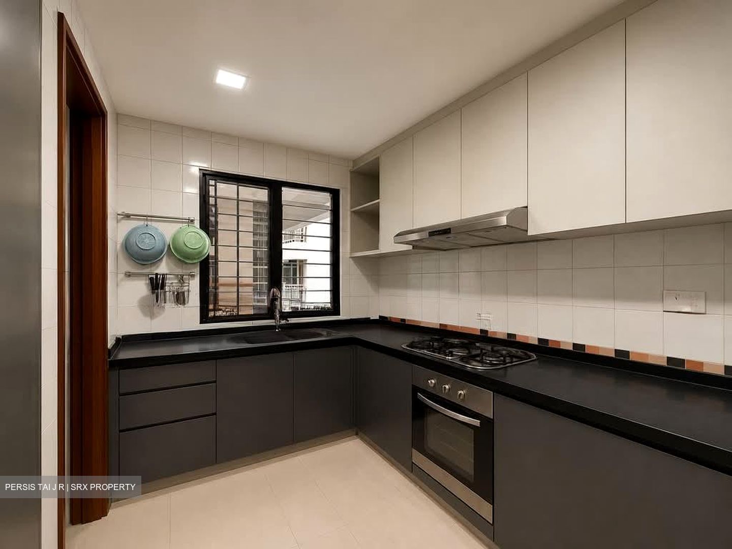 Woodsvale (D25), Condominium #589915631
